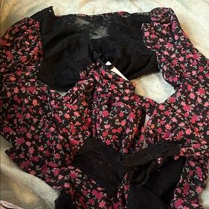 Floral Black and Pink Lace Robe